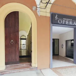 opera-residence.emilia-romagnahotels.net/